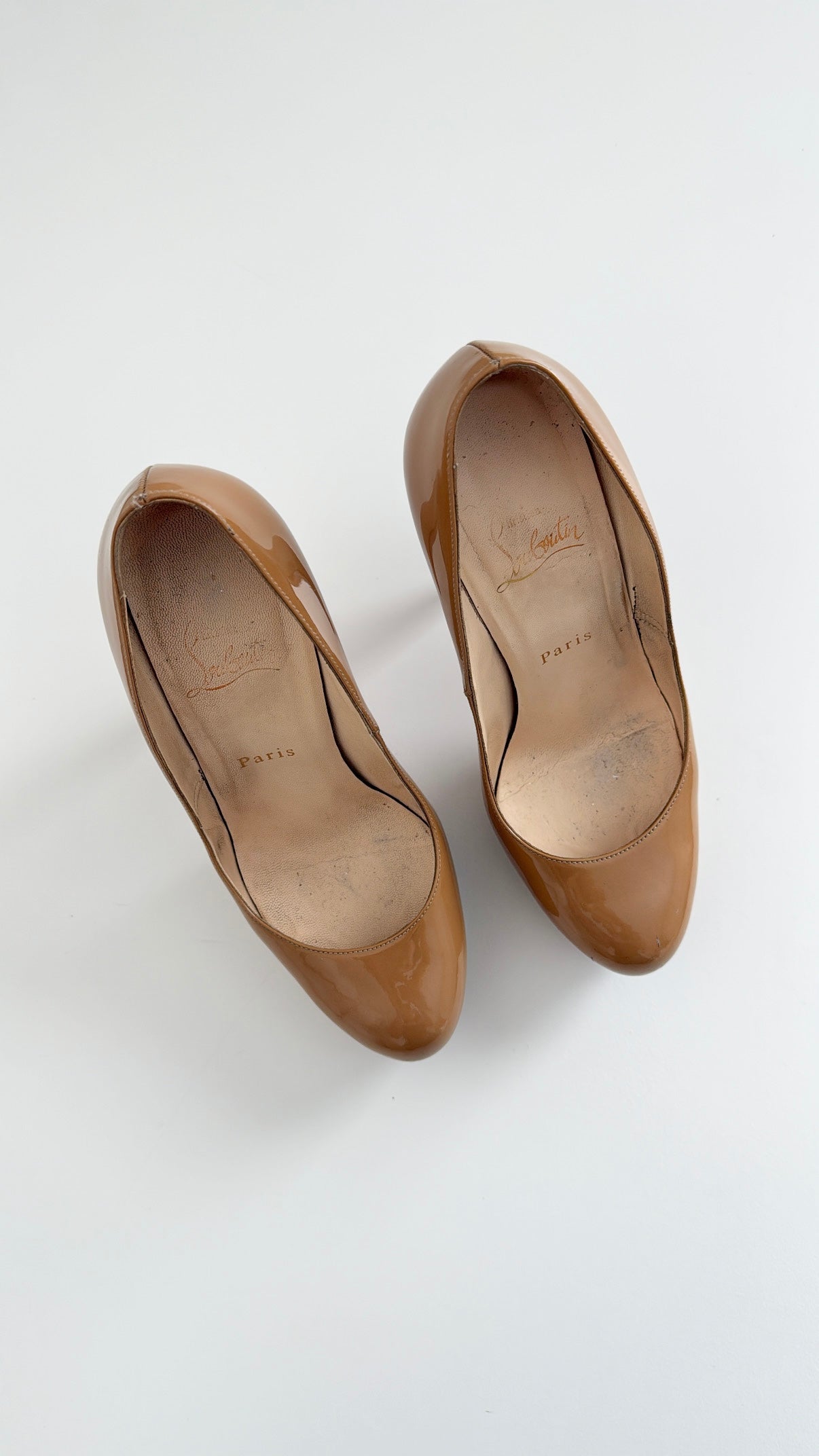 Christian Louboutin Biege Patent Leather Bianca Pumps