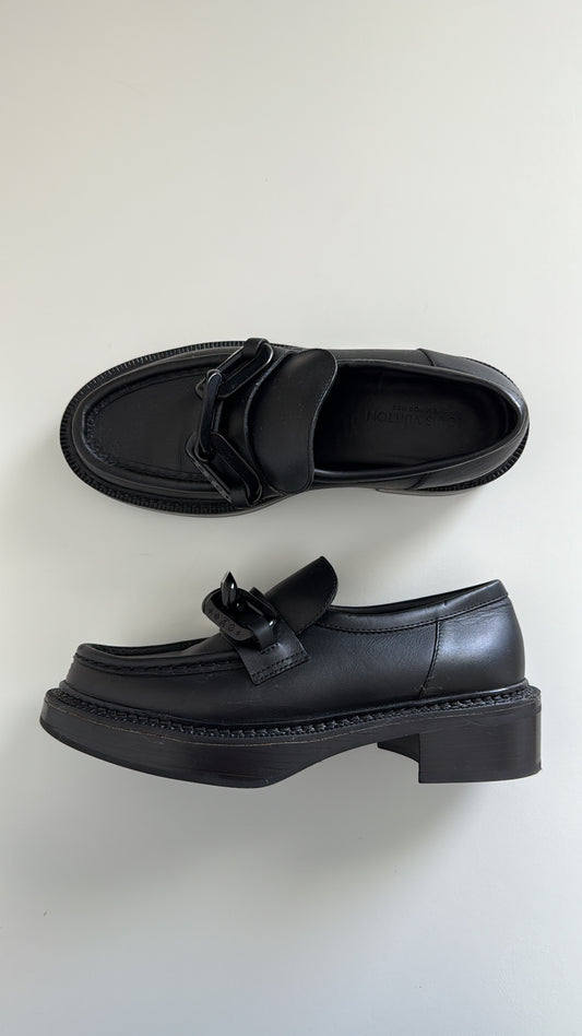 Louis Vuitton Chain Loafer Uniforms