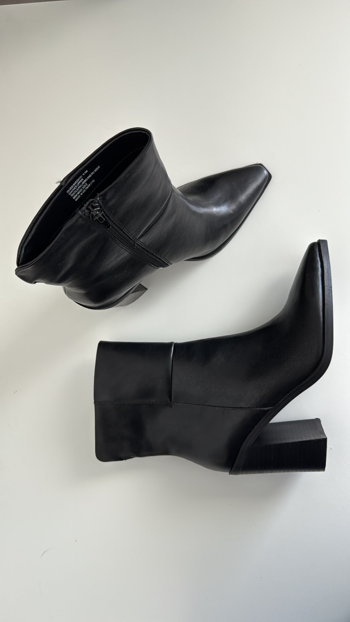 Steve Madden Pointed Boots