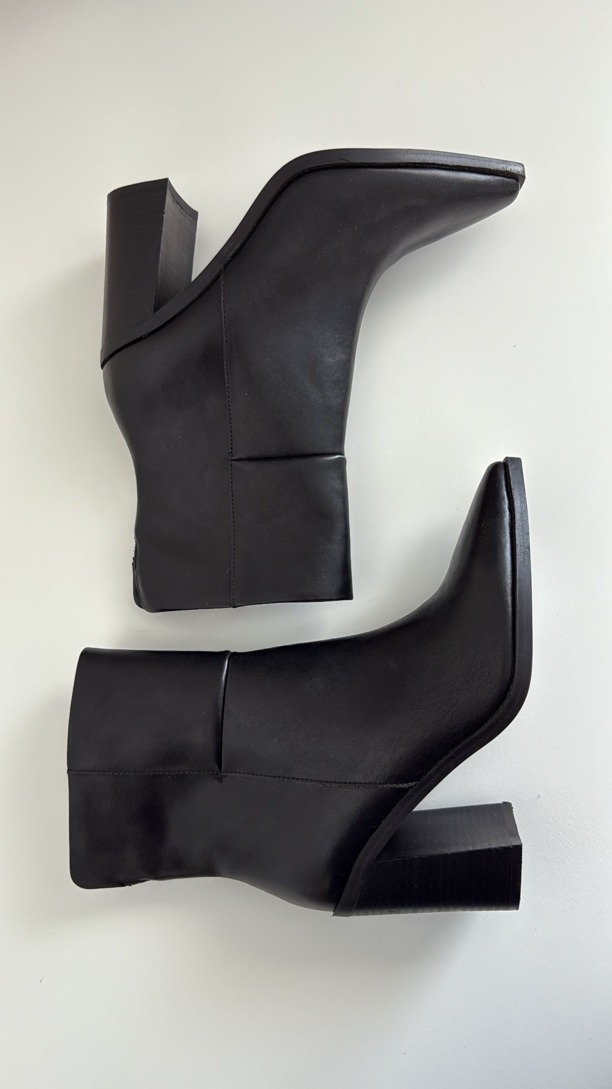 Steve Madden Pointed Boots